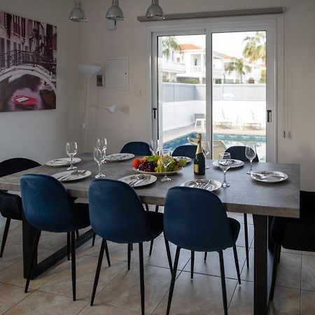 Villa Ruby Nissi Beach Agia Napa Buitenkant foto