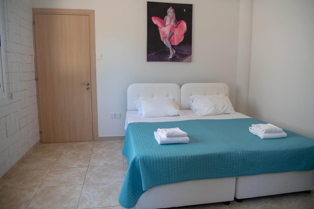 Villa Ruby Nissi Beach Agia Napa Buitenkant foto
