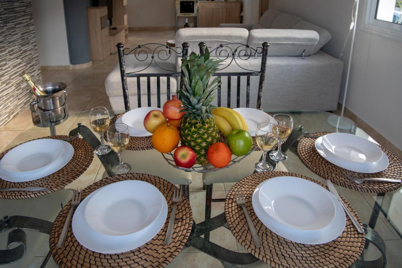 Villa Ruby Nissi Beach Agia Napa Buitenkant foto
