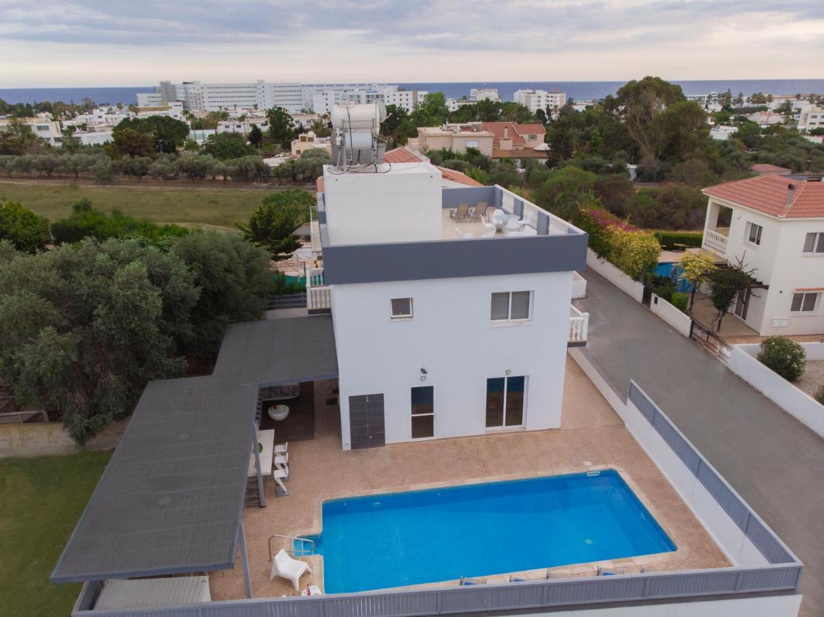 Villa Ruby Nissi Beach Agia Napa Buitenkant foto