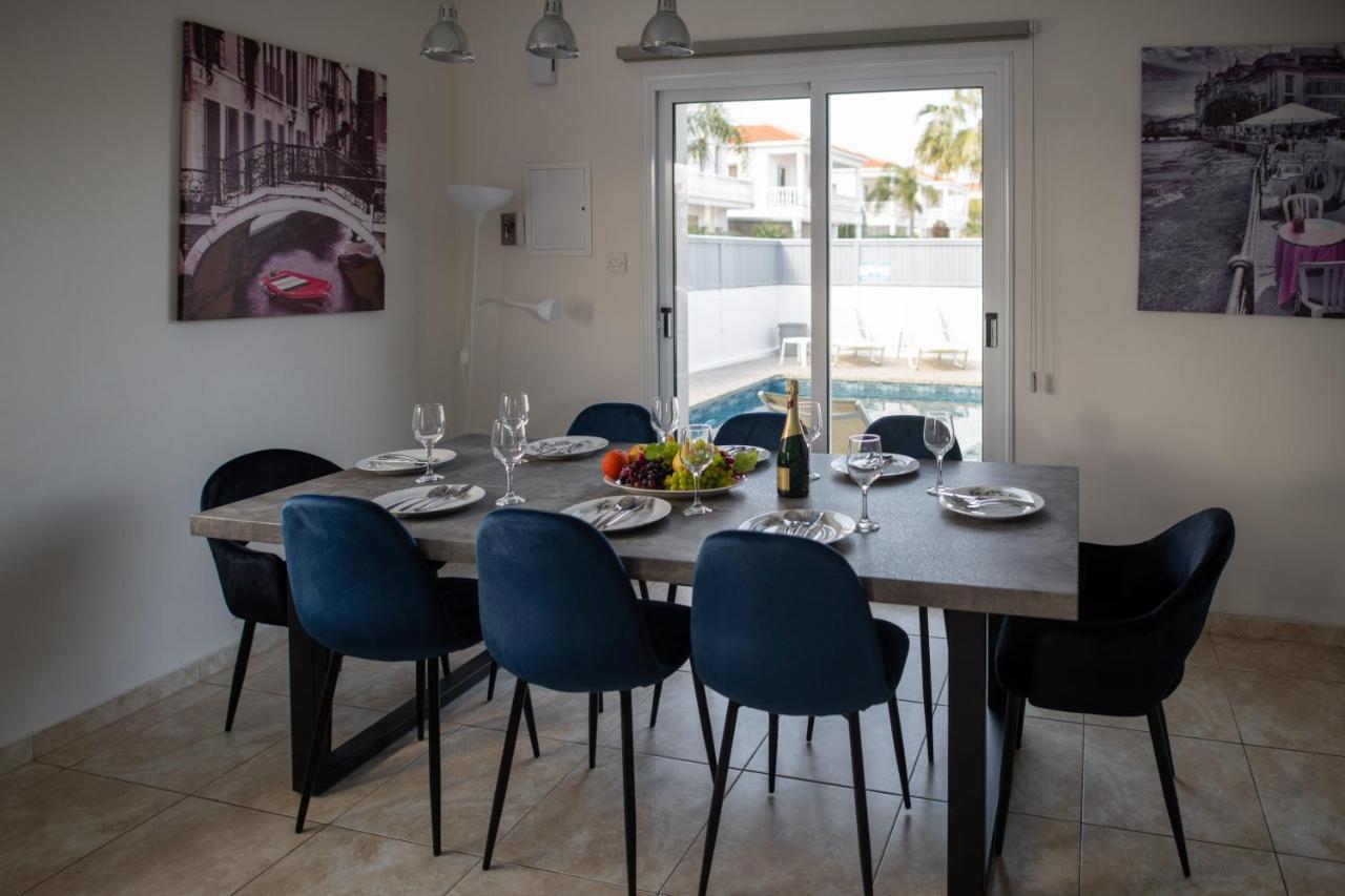 Villa Ruby Nissi Beach Agia Napa Buitenkant foto